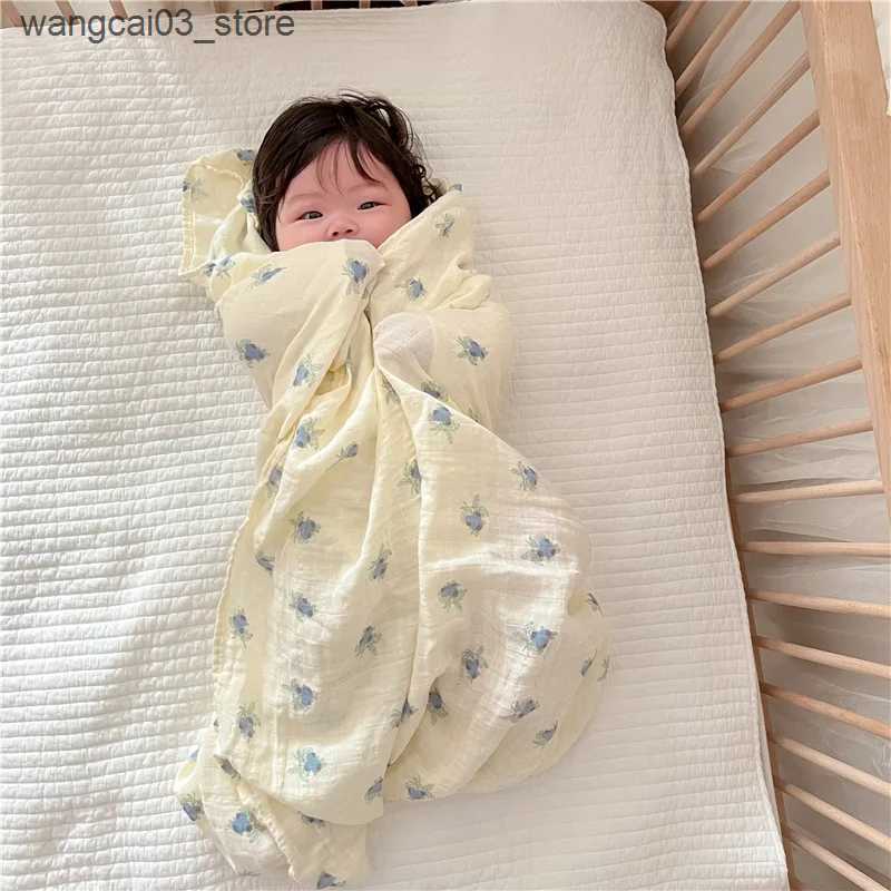 Blankets Swaddling Baby Newborn Blueberry Print Cotton Muslin Swaddle Blanket Muslin Wrap Baby Burp Cloth Towel Scarf Muslin Diapers Baby Stuff L24091