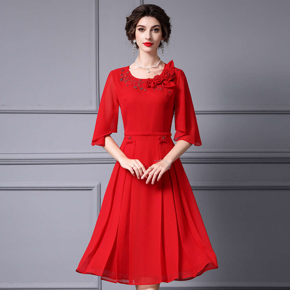 red A-line high-end light luxury temperament heavy-duty beaded yarn sleeve dress summer 2024 new item