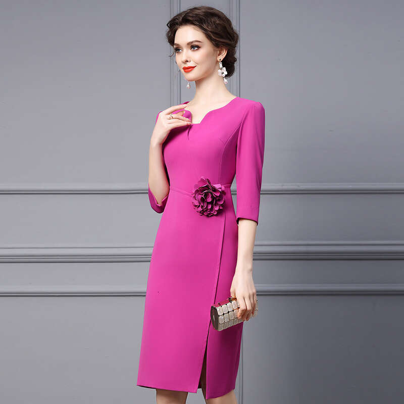 French Dress 2024 Autumn New Collection Exquisite Flower Concealing Belly Reducing Age Shrinking Waist Showing Thinning and Embracing Hip Skirt