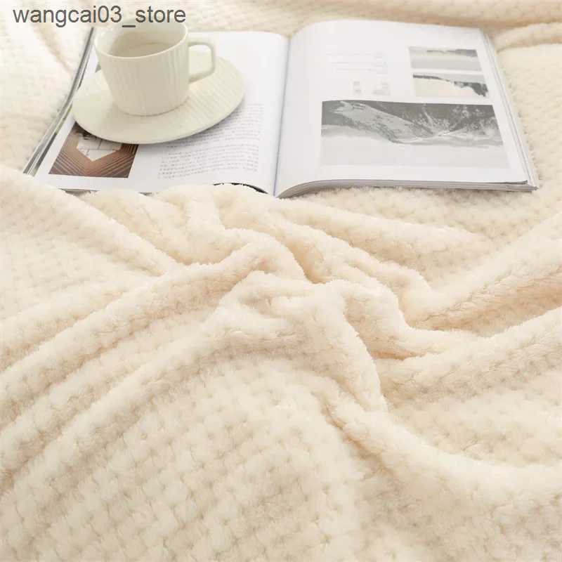 Blankets Swaddling Thicken Baby Blanket Soft Fleece Quilt for Newborn Swaddle Wrap Baby Bedding Accessories Sofa Blanket Stroller Cover Kids Gift L240