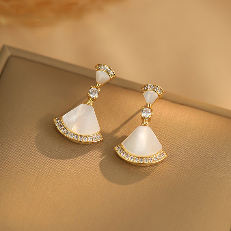 Fan shaped mother of pearl for women high-end feel a light temperament. New fashionable and versatile earrings with exquisite design