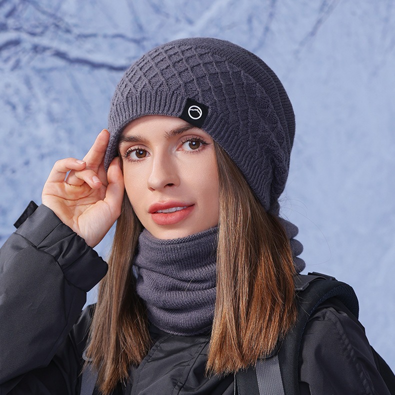 Winter Warm Hat Scarf Two-piece Set European and American Fashion Knitted Pullover Hat with Velvet Ear Protection and Anti Cold Woolen Hat for Women