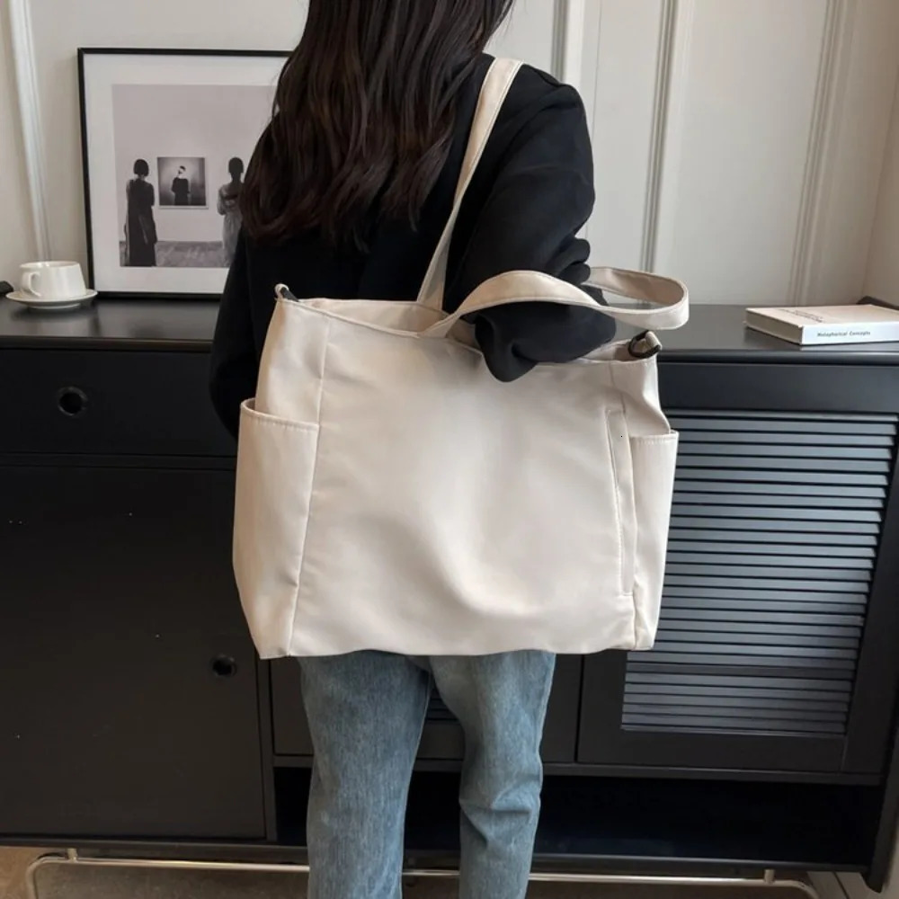 Harajuku Japan Large Capacity Canvas Bag Womens Single Shoulder Korean Style Simple Horizontal Bag 241008