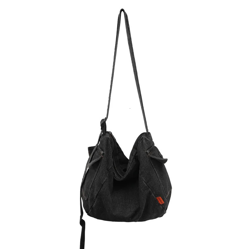 Womens Demin Shoulder Messenger Bag Large Canvas Cross Body Bag Womens Fashion Korean Female Student School Bag Handbag 241008