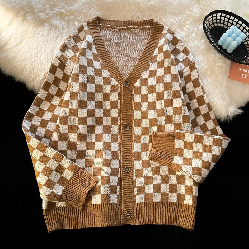 Casual Black White Plaid Cardigans for Men Women Vintage Loose Harajuku Checkered Knitted Sweater Mens Clothes 240930Z