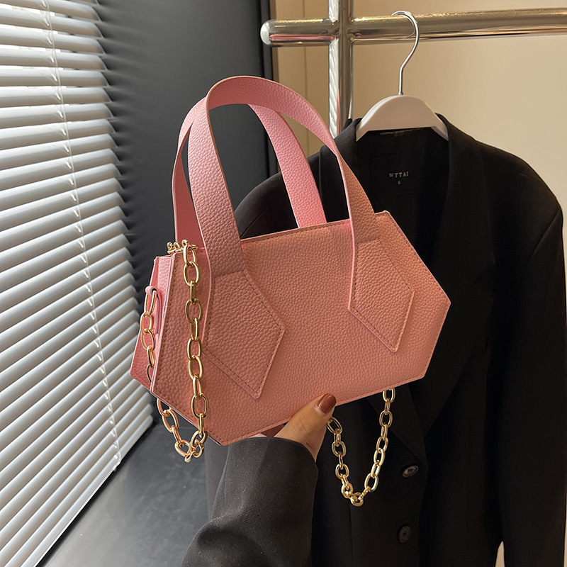 Simple chain shoulder casual trendy handbag, new bag, women's fashionable and stylish crossbody bag
