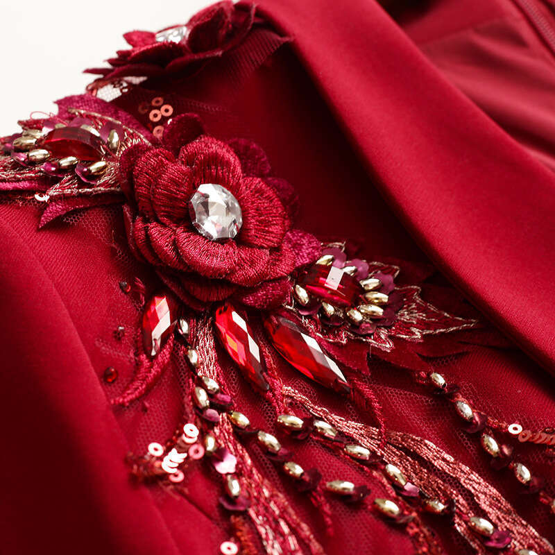 wine red dress suit collar embroidered nail beads waist cinching slimming and hip hugging skirt 2024 summer new style