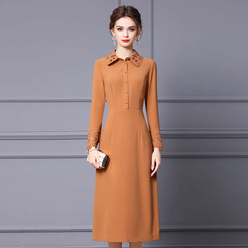 Embroidered Dress 2024 Autumn New Style Gentle Wind Charcoal Color Waist Look Thin and Long A-line Skirt for Children