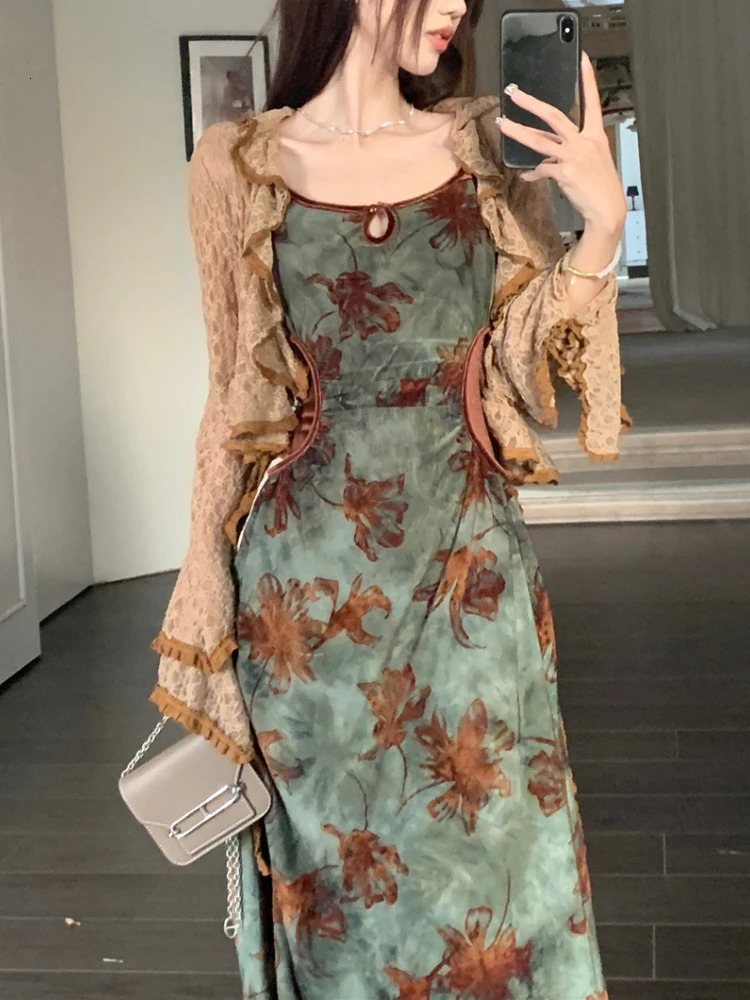 Retro elegant floral slip dress for women designed with a hollow open collar and featuring Korean velvet long skirt. Womens autumn matching two-piece 