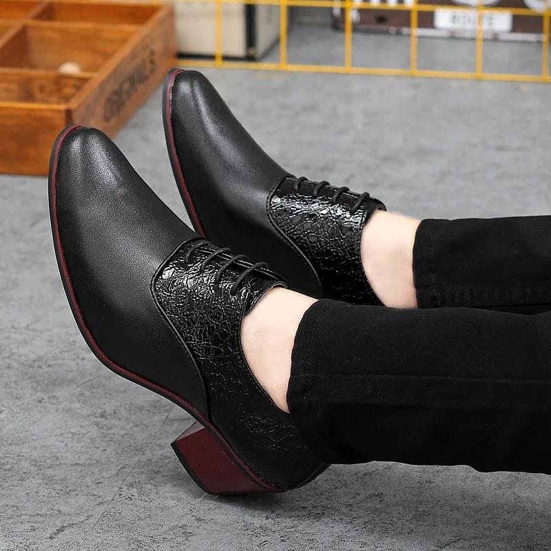 Classic high heels mens shoes leather mens shoes wedding grooms shoes fashion mens Oxford black and white formal dress party 241007