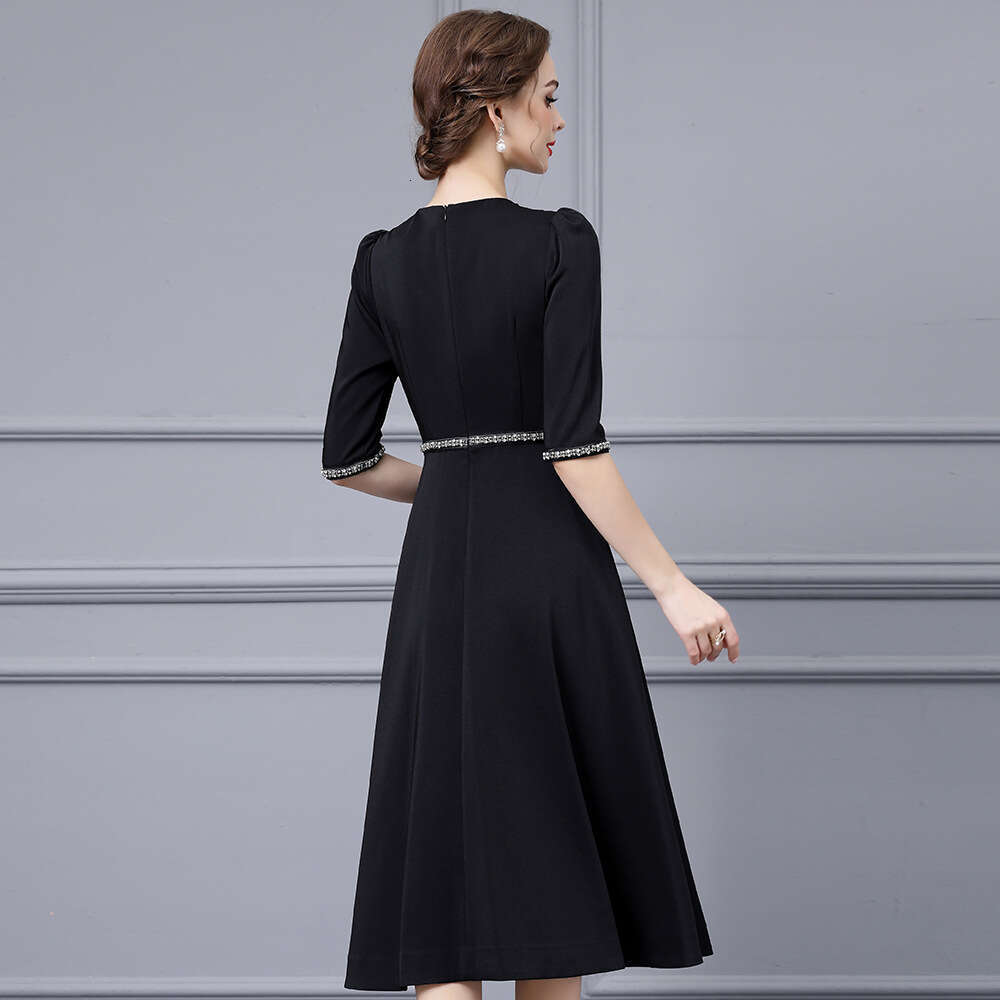 French small black handmade nail bead V-neck high waist light mature style A-line dress 2024 autumn new collection