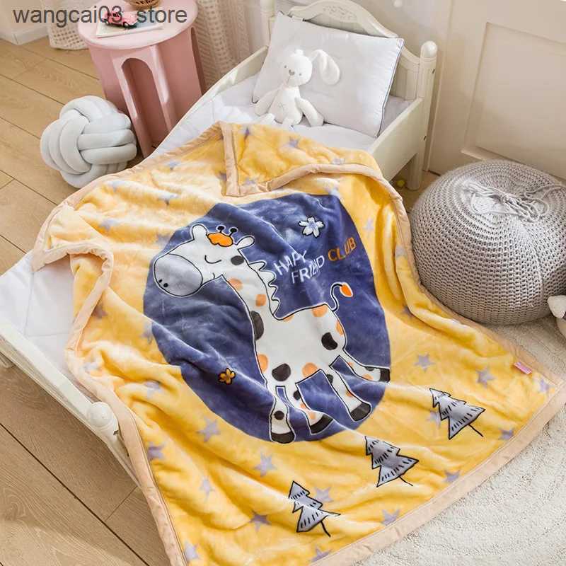 Blankets Swaddling Baby Blankets New Thicken Double Layer Coral Fleece Infant Swaddle Bebe Envelope Wrap Newborn Baby Bedding Blanket L240910