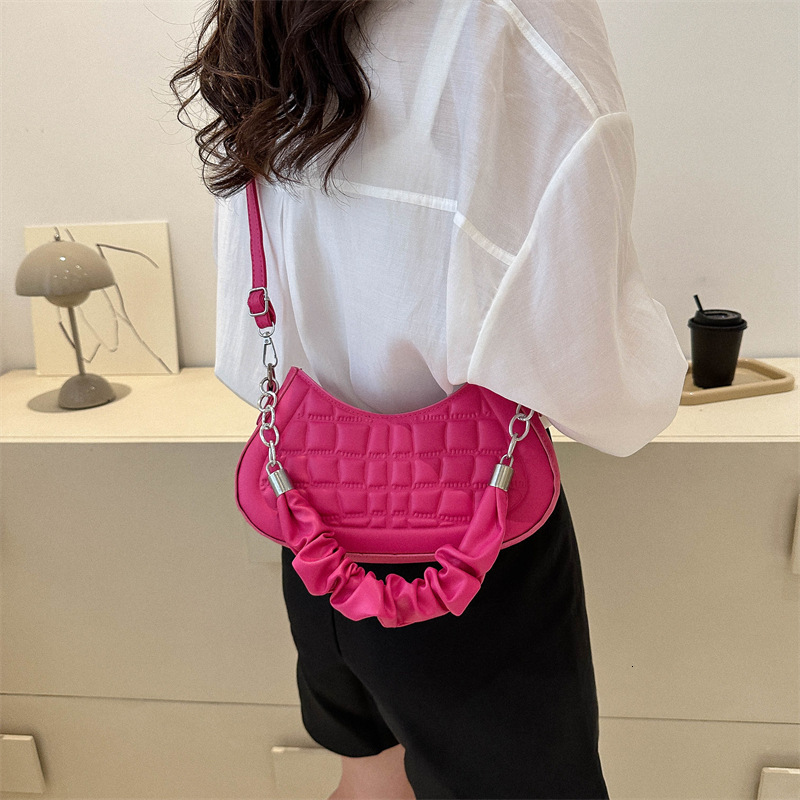 Small niche crescent new fashion minimalist shoulder casual trend crossbody bag for women