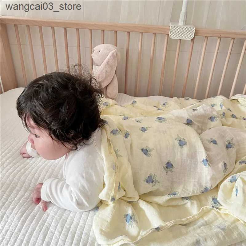 Blankets Swaddling Baby Newborn Blueberry Print Cotton Muslin Swaddle Blanket Muslin Wrap Baby Burp Cloth Towel Scarf Muslin Diapers Baby Stuff L24091