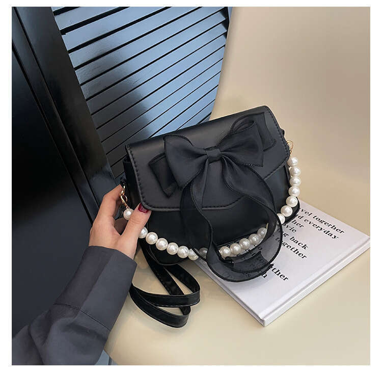2024 new summer high-end sense niche design single shoulder crossbody fashion versatile bow underarm bag