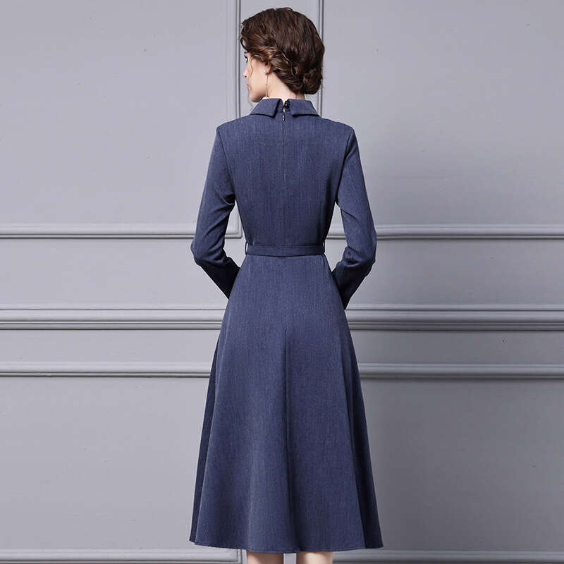 Commuting Dress for Spring and Autumn Women 2024 New Style Belt waist cinched long A-line skirt with coat