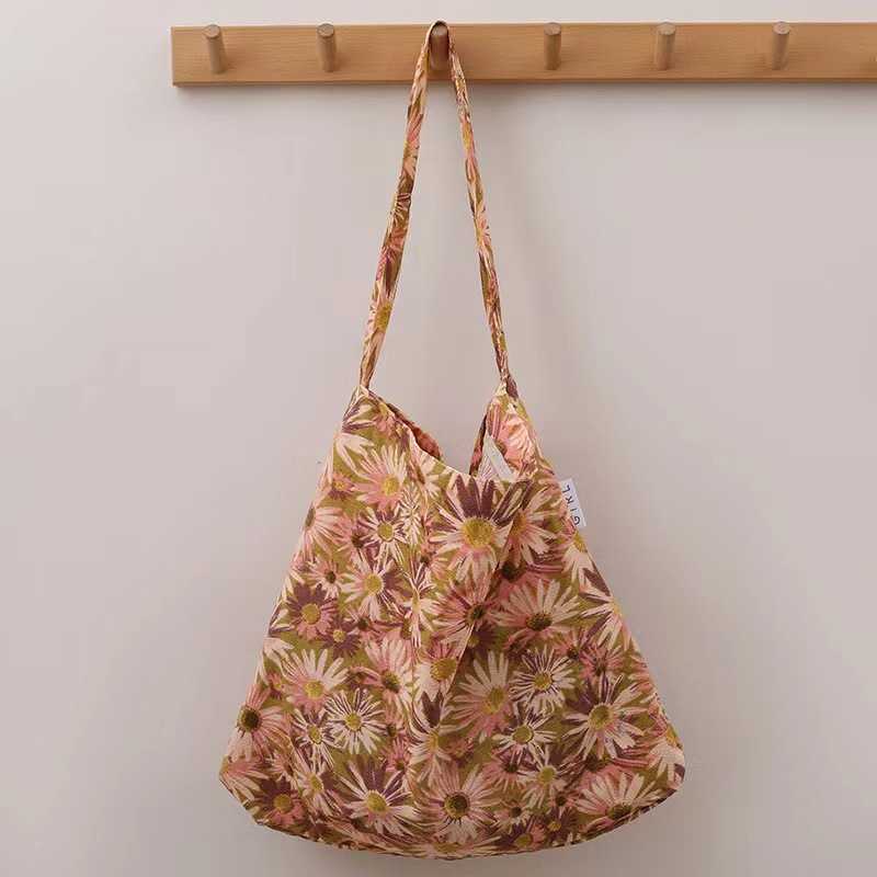 CMM New Fresh Floral Canvas Bag From Dongdaemun South Korea Versatile Underarm Bag for Women the Street Unit Price Bag Large Capacity Womens Bag