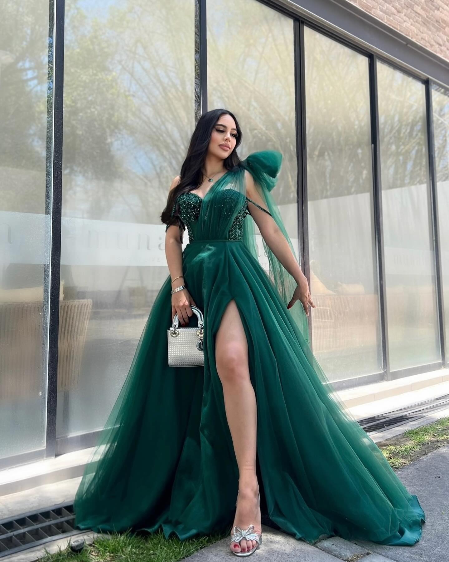 Elegant Hunter Green Prom Dress A E Beading Bodice Evening Dresses Tulle Shoulder Thing Split Backless Beauty Women Formal Gown 6660311