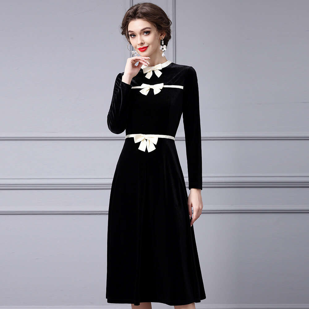 Black French Velvet Dress Autumn 2024 New Bow Contrast Bottom Skirt Medium Long