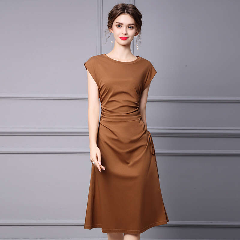 Smart coffee colored for summer women 2024 new commuter style bag shoulder drawstring pleated mid length slim fit dress