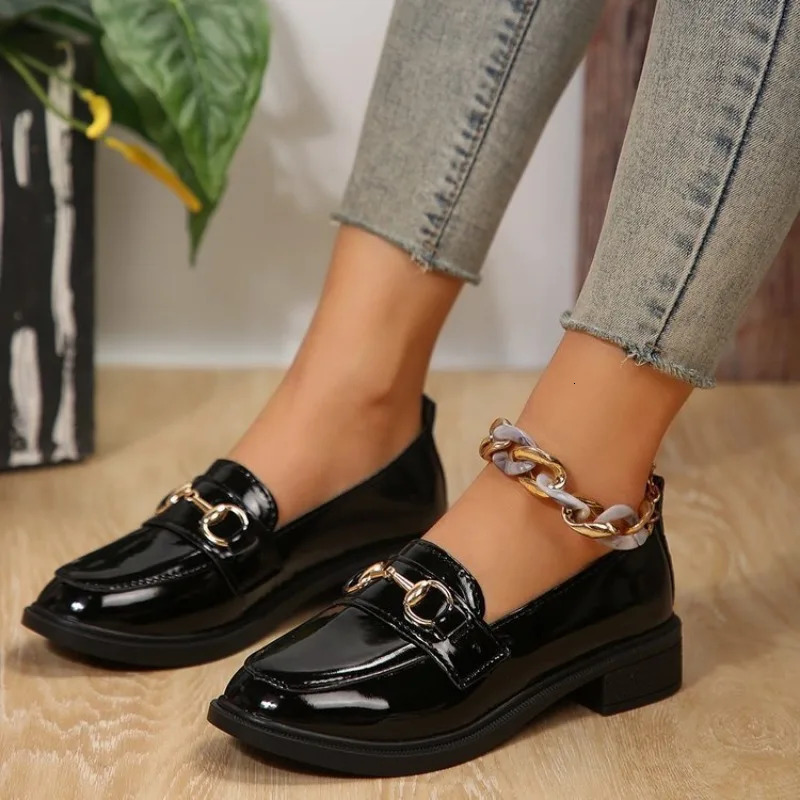 Spring Womens Leather Shoes British Style Metal Chain Black Mary Jane Low Boots Womens Casual Loafers Plus Size 43 241007