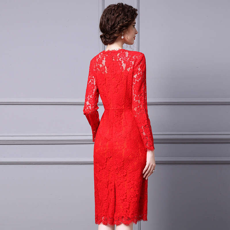 s popular beautiful dress this year is 2024 womens new autumn red lace long sleeved slimming and hip hugging skirt