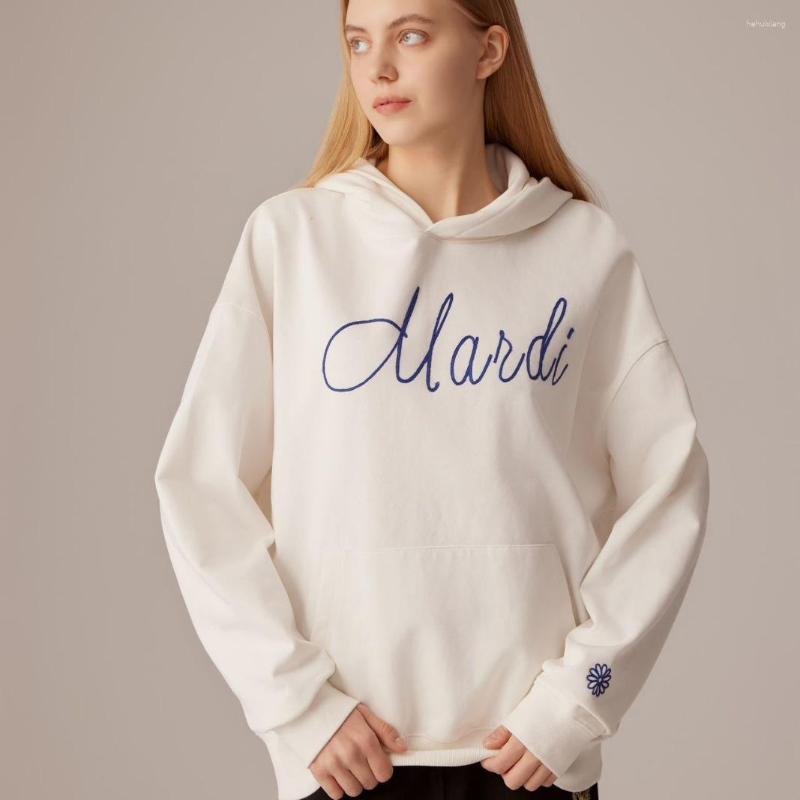 Cozy Women's Hoodies: Embroidered Daisy Autumn Winter Sweater Towel
