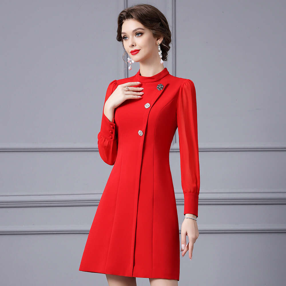 semi high neck design with slimming effect long sleeved red high-end temperament A-level dress autumn 2024 new womens clothing