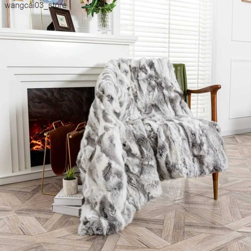 Blankets Swaddling Natural Real Rabbit Fur Throw Blanket Luxury Fluffy Soft Cozy PlushThick Warm Blanket for Couch Sofa and Bed60in x80in(Gray) L24091