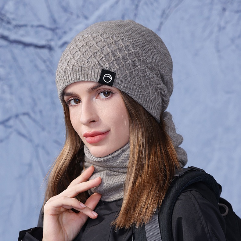 Winter Warm Hat Scarf Two-piece Set European and American Fashion Knitted Pullover Hat with Velvet Ear Protection and Anti Cold Woolen Hat for Women