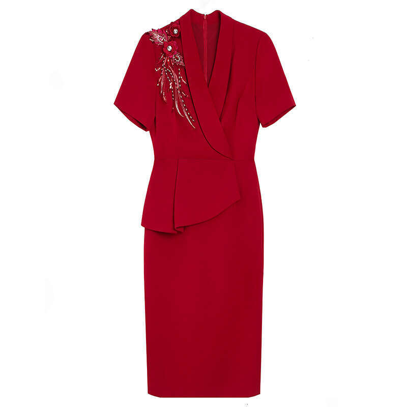 wine red dress suit collar embroidered nail beads waist cinching slimming and hip hugging skirt 2024 summer new style