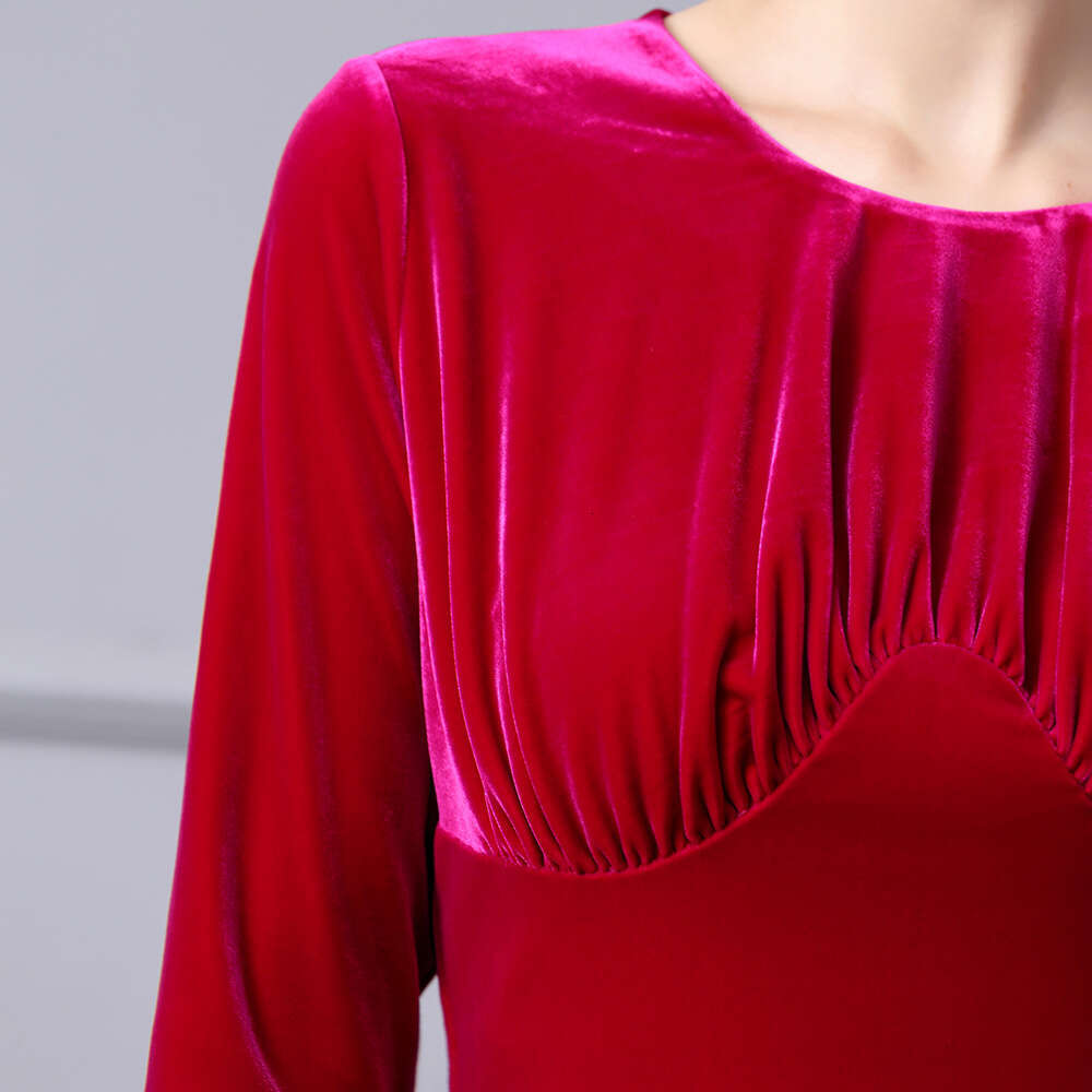 Light Luxury Velvet 2024 Autumn New High Waist Slim Long Sleeve Noble Wide Lady Dress