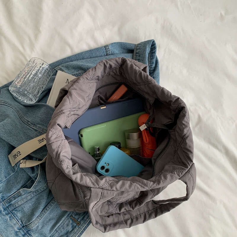 Work leisure down women's shoulder autumn and winter Linggetote ins large capacity bag, student class bag