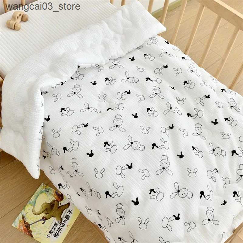 Blankets Swaddling Dropshipping Korean Baby Quilt Pure Muslin Cotton Blanket Baby Four Seasons Warm Soft Swaddle Wrapped Bedding Quilt L240910
