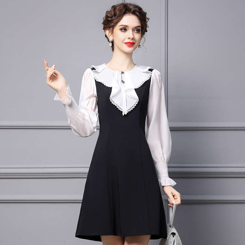 Xiaoxiangfeng Dress Autumn 2024 New Product Exquisite Lace Collar Reduced Age Cover High Waist A-line Skirt