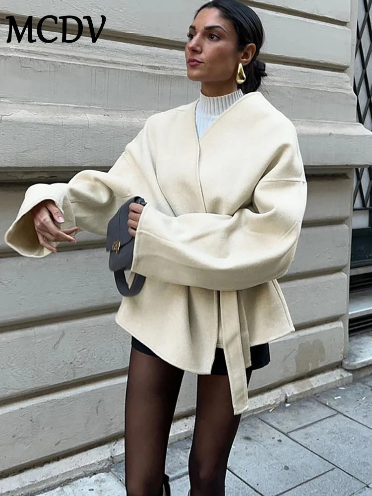 MCDV wool jacket with belt for autumn and winter loose long sleeved warm V-neck womens casual solid office street clothing 241007