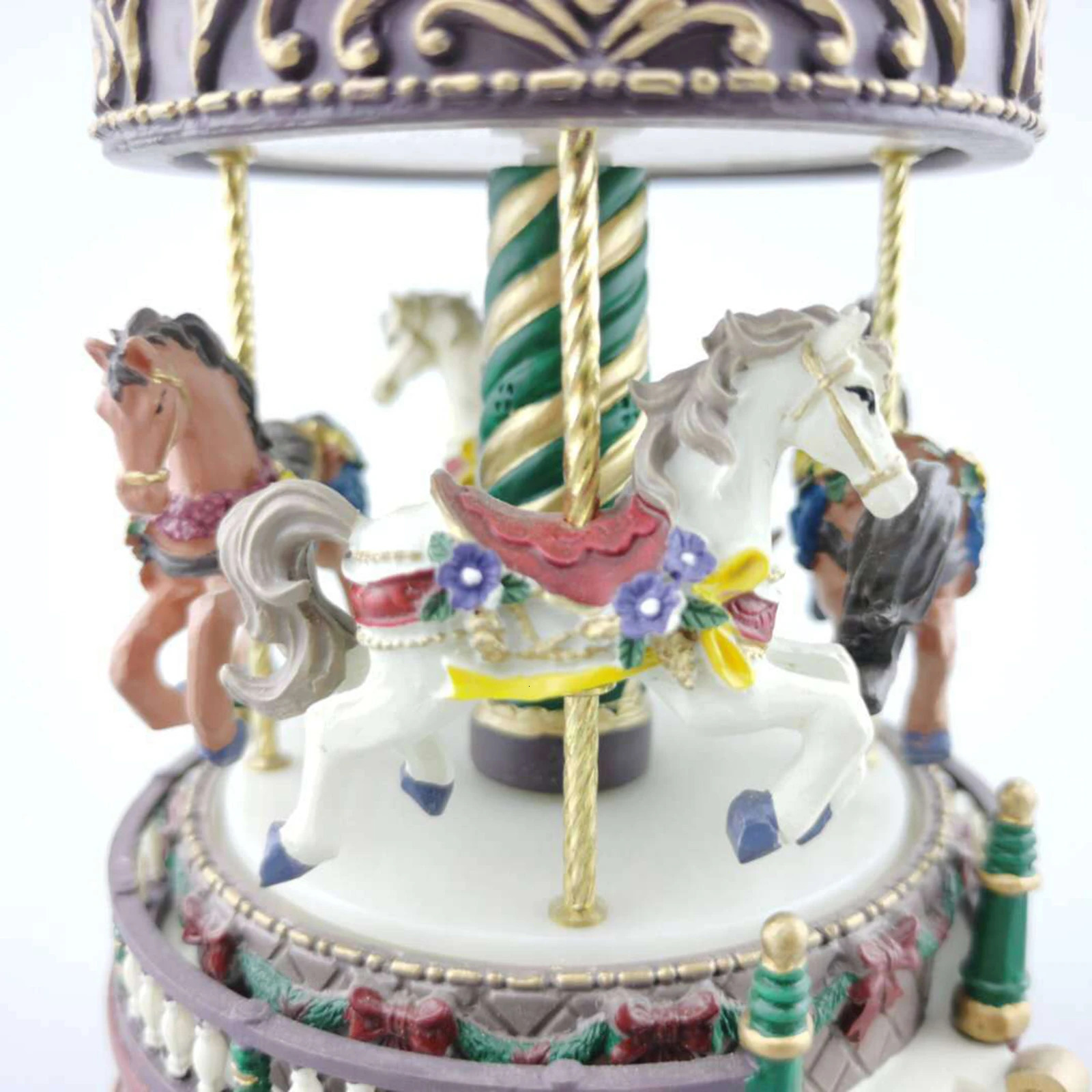 Carousel Music Box Christmas Gift Creative Resin Crafts Decoration 100 Speakers 241007