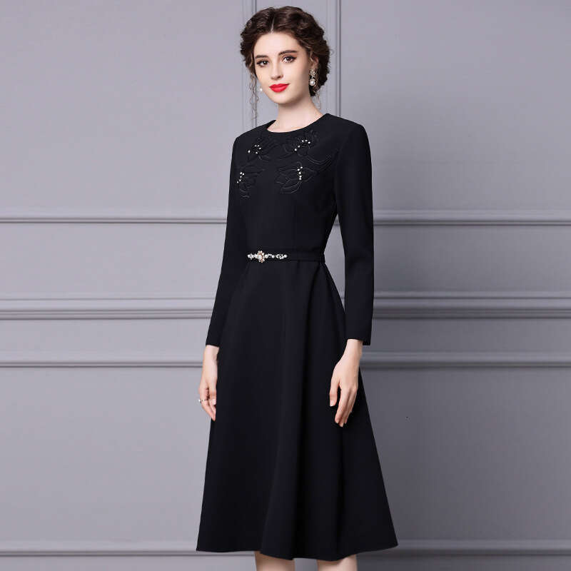 2024 Autumn Dress New Hepburn Embroidered Nail Bead Medium to Long Style Looks Thinner Interior Set A-line Skirt