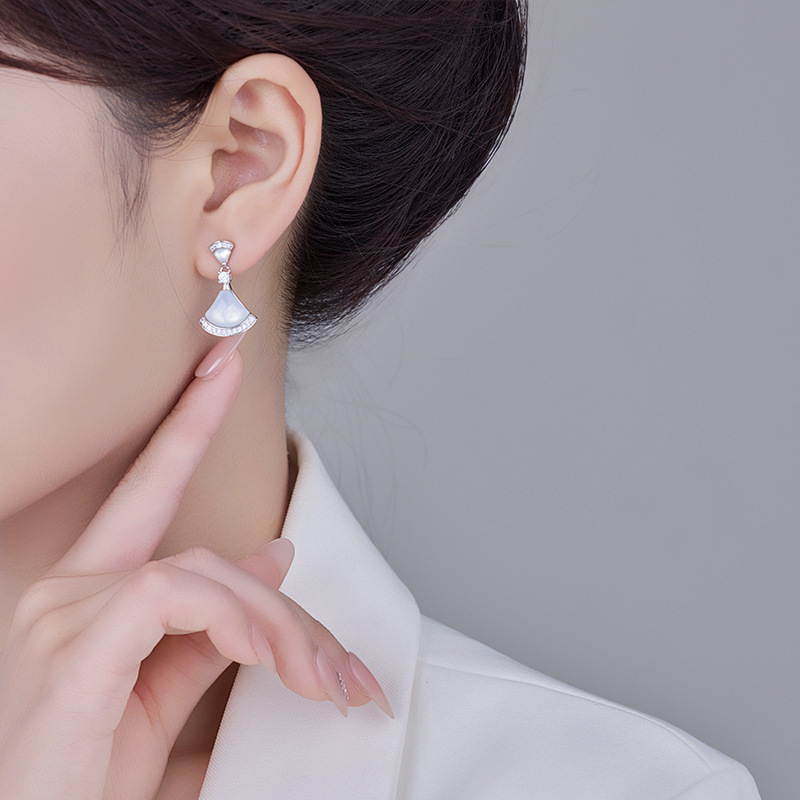 Fan shaped mother of pearl for women high-end feel a light temperament. New fashionable and versatile earrings with exquisite design
