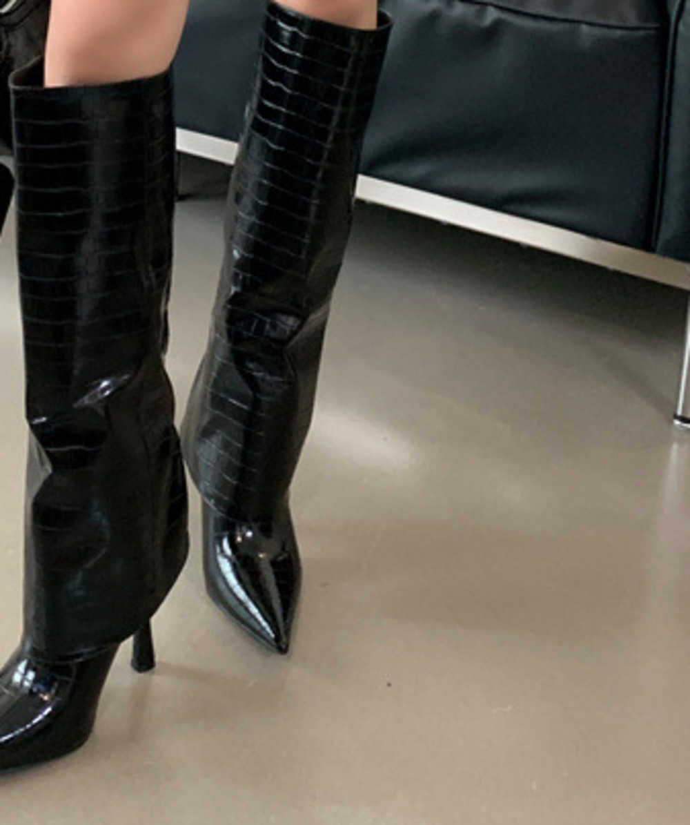 French Temperament Fashion Boots Shiny Leather Crocodile Pattern Martin Boots Straight Leg Wide Leg Boots For Women Pointed Thin Toe Knee Boots 240826