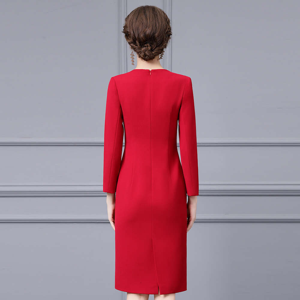 Red Heavy Industry Nail Bead Bag Hip Skirt 2024 Autumn New Style Light Luxury Temperament and Slimming Long Sleeve Dress