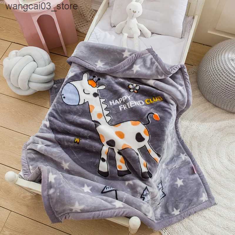 Blankets Swaddling Baby Blankets New Thicken Double Layer Coral Fleece Infant Swaddle Bebe Envelope Wrap Newborn Baby Bedding Blanket L240910