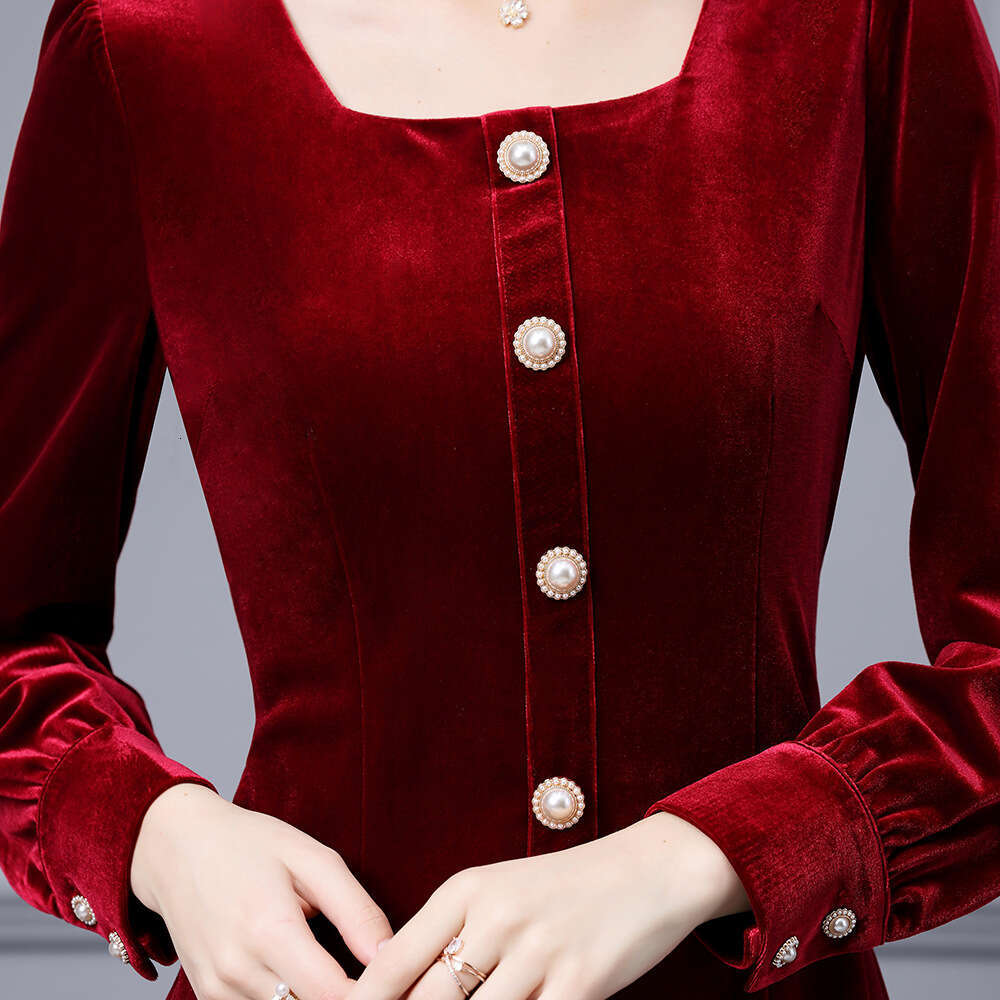 wine red high-end temperament dress 2024 autumn new item single breasted square neck slimming velvet fishtail skirt