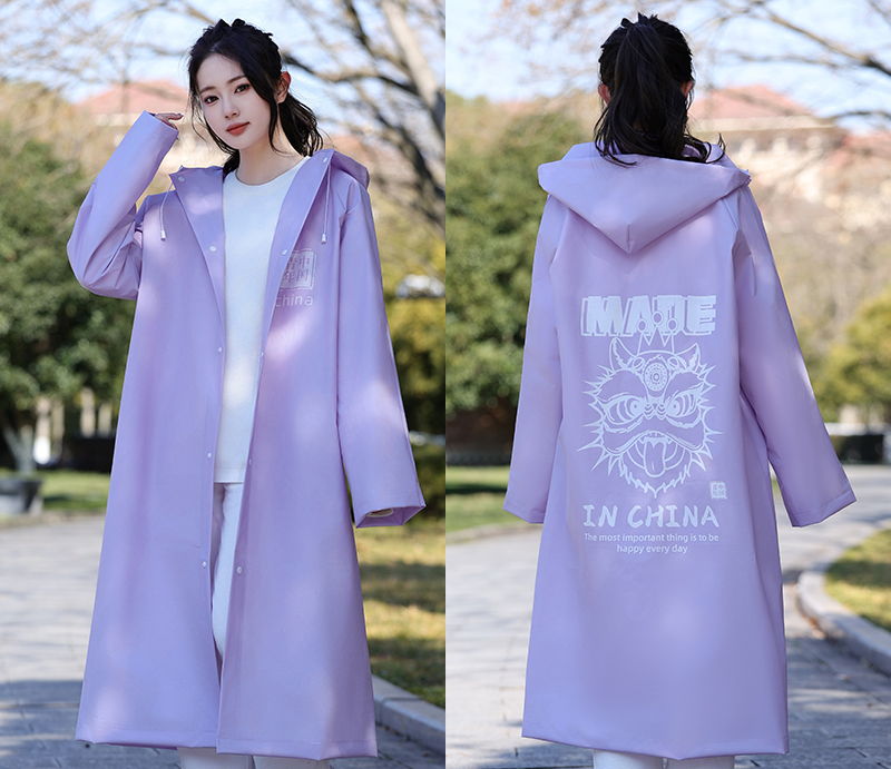 Intelligent breathable adult raincoat bids farewell to stuffiness and discomfort