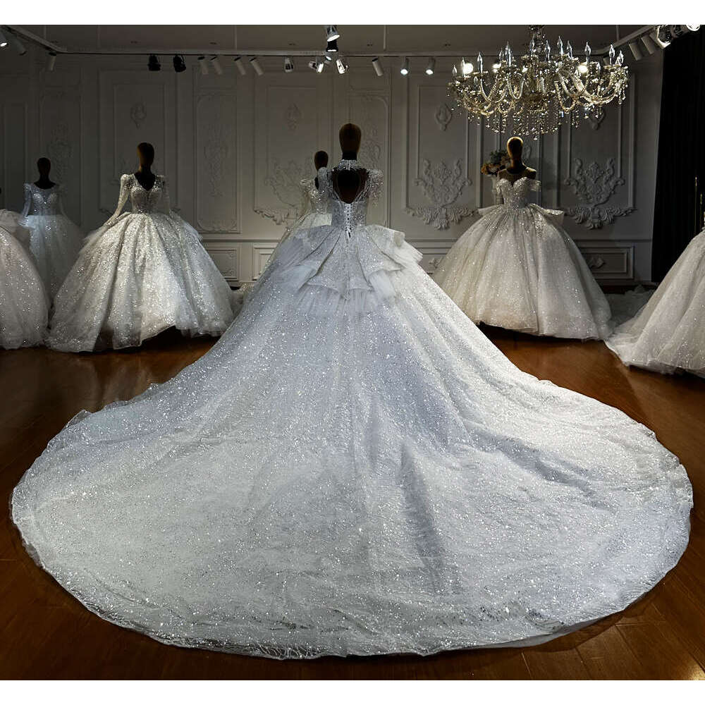 Amanda Novias Handwork Wedding Dress