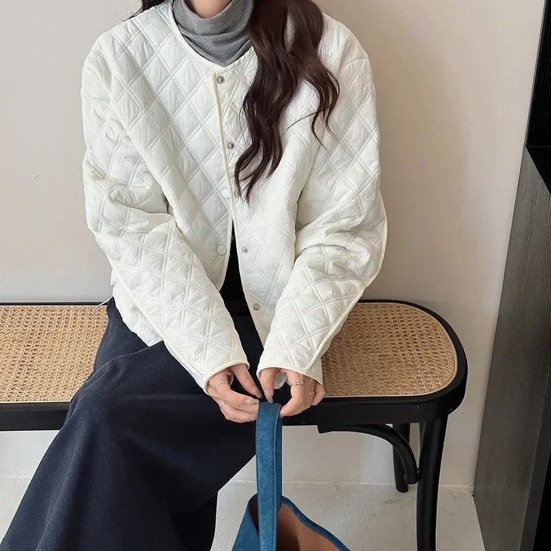 Autumn and winter womens light cotton coat short Korean style round neck diamond check jacket for women 240930