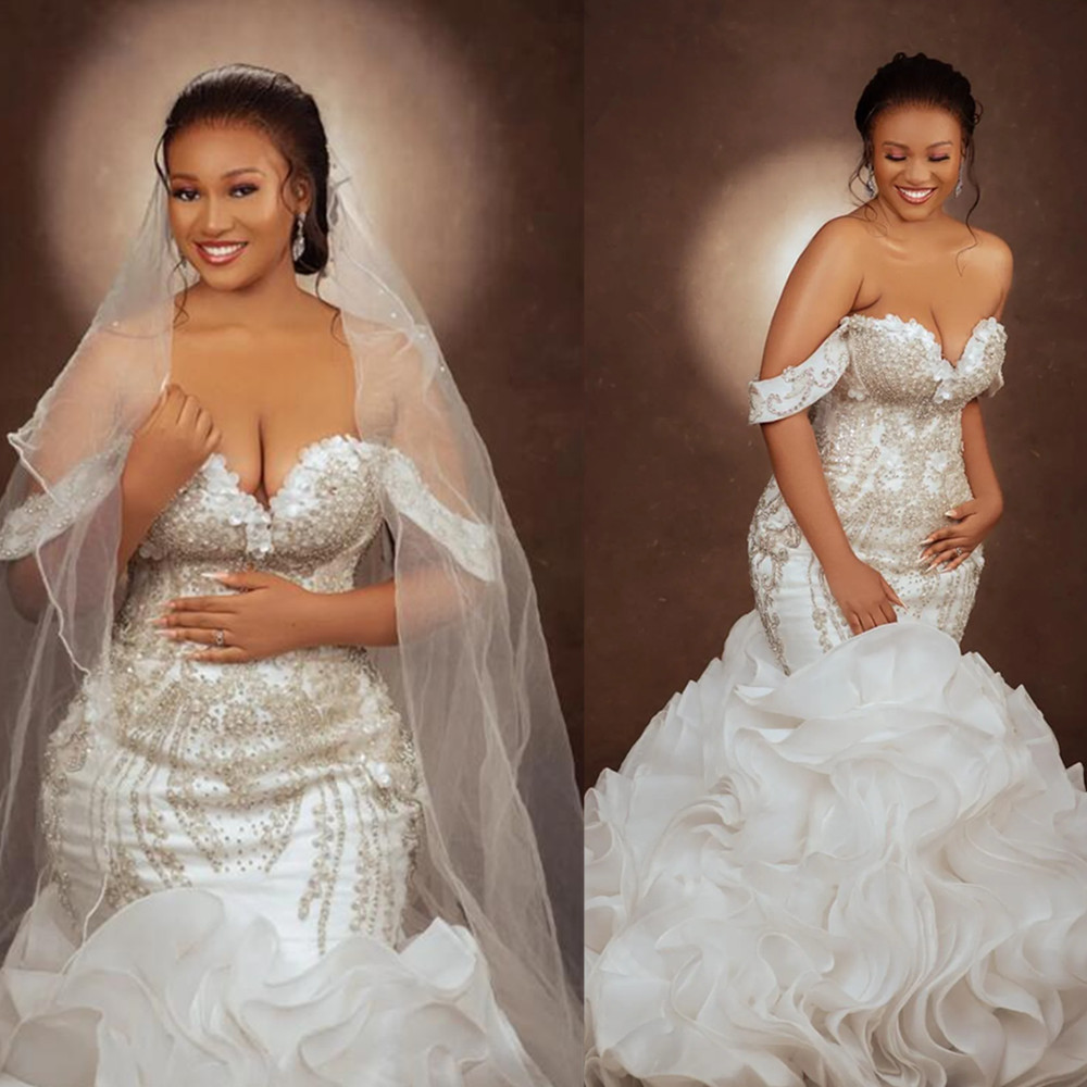 Plus Size Arabic Aso Ebi Mermaid Wedding Dresses Lacefull Flowers Crystals Beaded Sweetheart Bridal Gowns Custom Made Robes De Mariee
