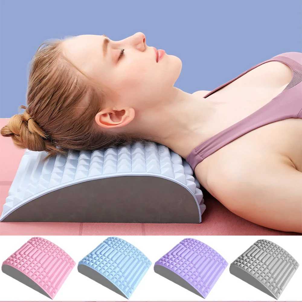 Portable back tensioner pillow for pain relief adjustable spine board multi-level trigger point tensioner posture corrector W240819