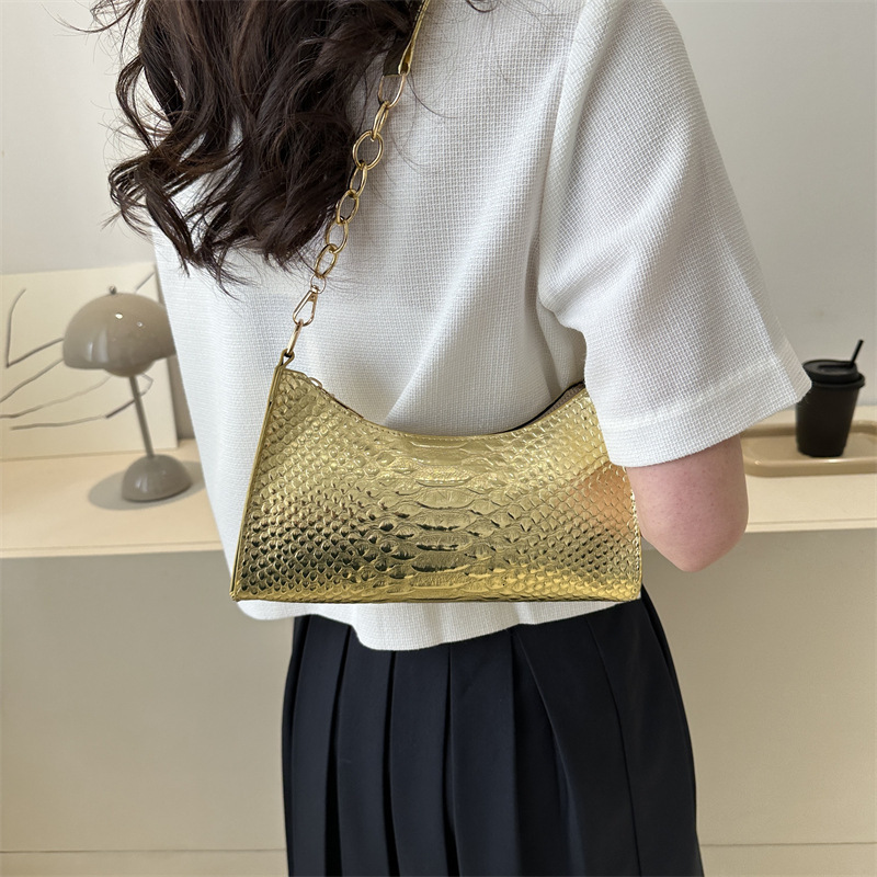 Fashionable popular solid color shoulder new style, stylish simple bag, hand-held and underarm women's bag