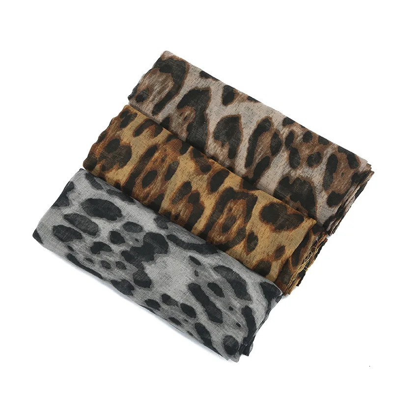 Sunscreen Voile Thin Women Scarf Summer Girls Classic Leopard Print Scarves Soft Lady Foulard Viscose Female Wrap Shawls 241009
